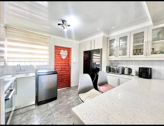 3 BEDROOM HOUSE FOR SALE IN COPESVILLE